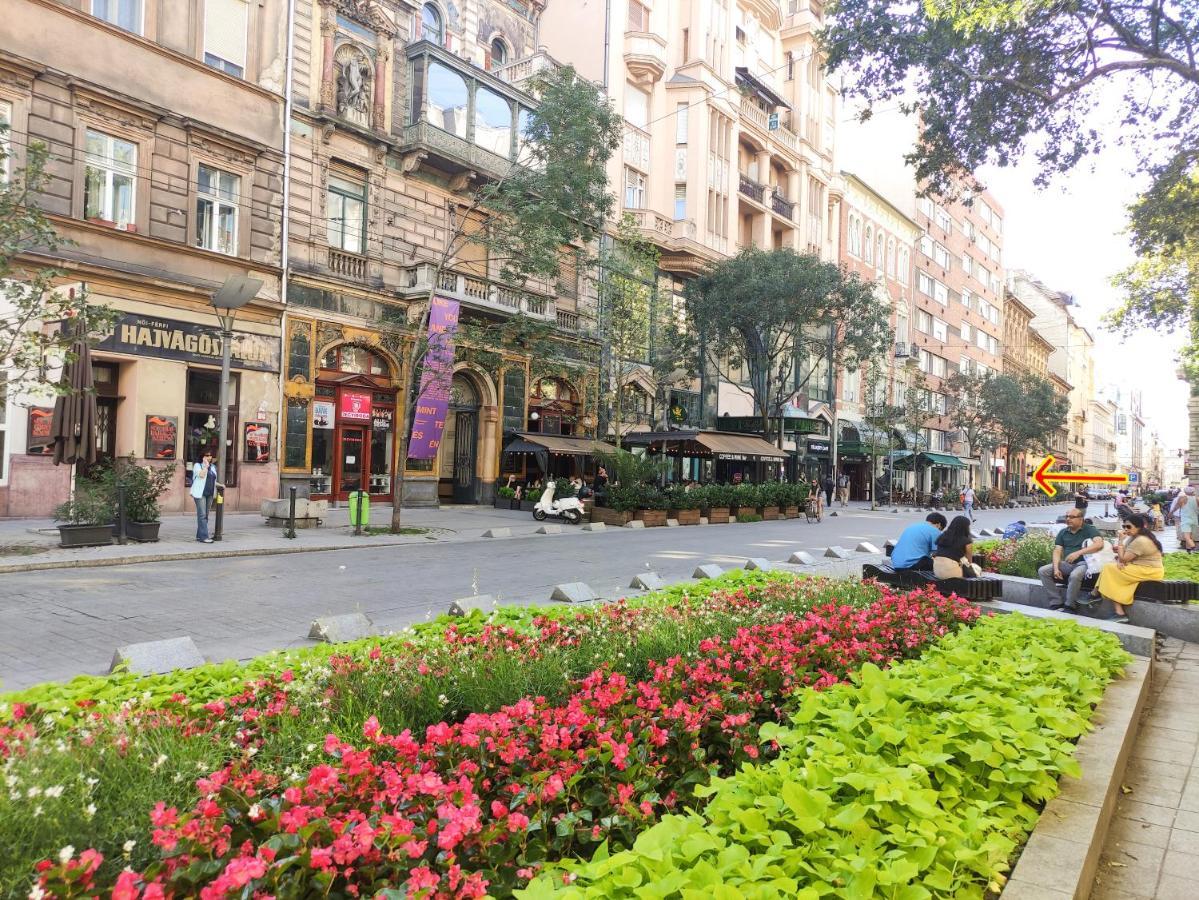 Broadway City Center, Fully Equipped, 4 Person Budapeşte Dış mekan fotoğraf