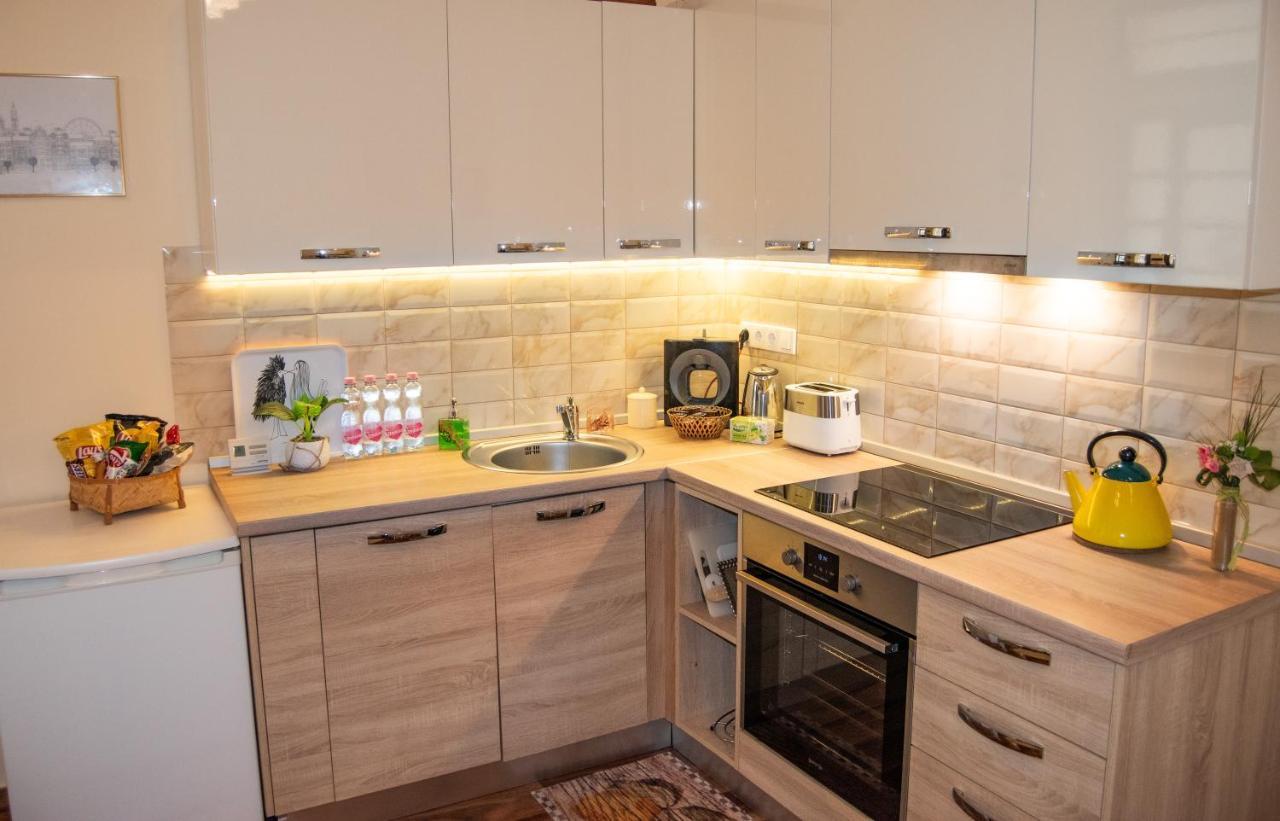 Broadway City Center, Fully Equipped, 4 Person Budapeşte Dış mekan fotoğraf